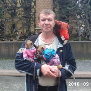 Yurij, 58 лет, Троицк