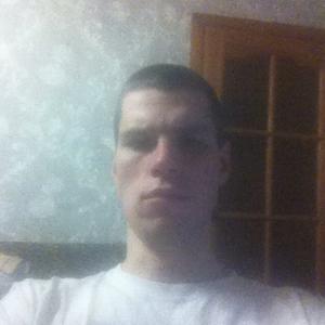 Артем, 32 года, Киров
