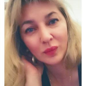 Девушки в Новокузнецке: Наталья, 43 - ищет парня из Новокузнецка