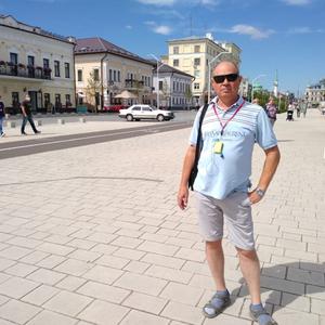 Павел, 55 лет, Саратов