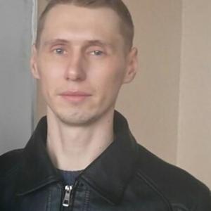 Парни в Добруш: Виталий, 36 - ищет девушку из Добруш