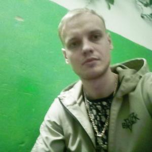 Парни в Йошкар-Оле: Ростислав, 25 - ищет девушку из Йошкар-Олы