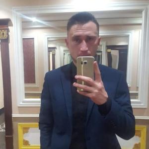 Парни в Фергане: Александр, 32 - ищет девушку из Ферганы