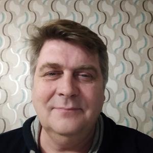 Олег, 54 года, Выборг