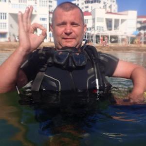 Парни в Серпухове: Андрей, 45 - ищет девушку из Серпухова
