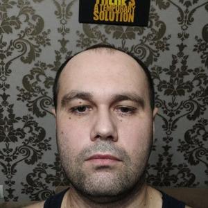 Парни в Узловая: Ростислав, 39 - ищет девушку из Узловая
