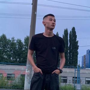 Парни в Челябинске: Александр, 20 - ищет девушку из Челябинска