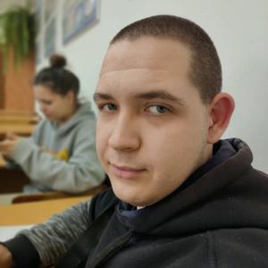 Дмитрий, 21 год, Курба