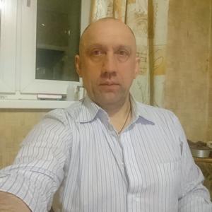 Парни в Мурманске: Игорь, 53 - ищет девушку из Мурманска