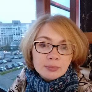Девушки в Новокузнецке: Ирина, 43 - ищет парня из Новокузнецка