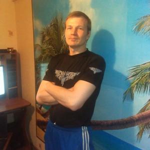 Парни в Омске: Станислав, 43 - ищет девушку из Омска