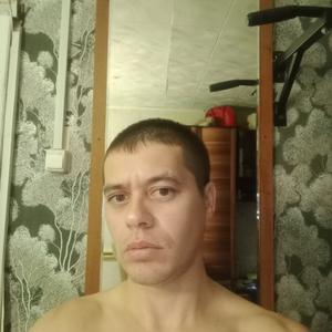 Артём, 40 лет, Ивангород