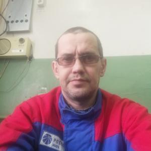 Парни в Алатыре (Чувашия): Александр, 40 - ищет девушку из Алатыря (Чувашия)