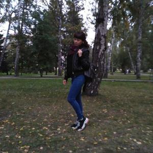 Девушки в Новосибирске: Вероника, 36 - ищет парня из Новосибирска