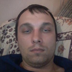 Виталий, 37 лет, Хабаровск