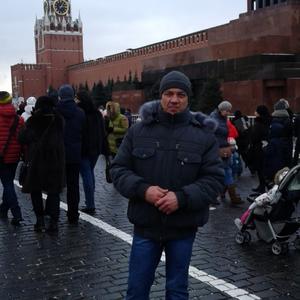 Парни в Губкине: Юрий, 53 - ищет девушку из Губкина