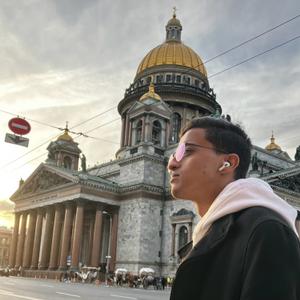 Парни в Санкт-Петербурге: Осман, 23 - ищет девушку из Санкт-Петербурга