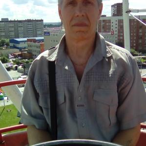 Анатолий, 66 лет, Екатеринбург