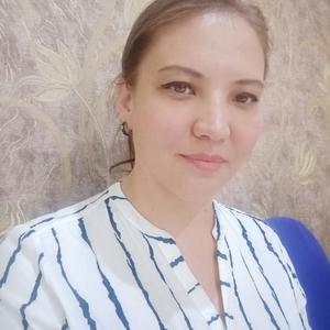 Девушки в Астана: Elmira, 44 - ищет парня из Астана