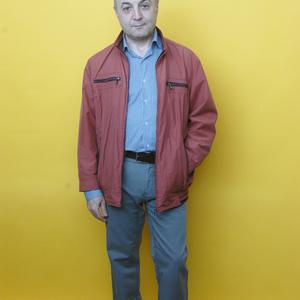 Геннадий, 62 года, Санкт-Петербург