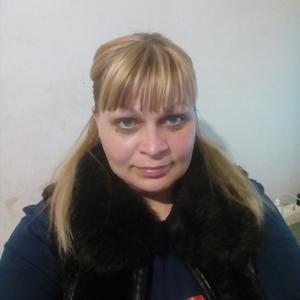 Девушки в Кореновске: Екатерина, 39 - ищет парня из Кореновска