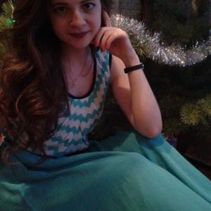 Девушки в Челябинске: Лидия, 25 - ищет парня из Челябинска