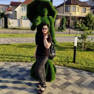 Девушки в Ставрополе: Елена, 40 - ищет парня из Ставрополя