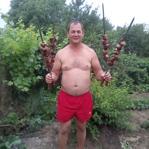 Андрей, 40 лет, Семикаракорск