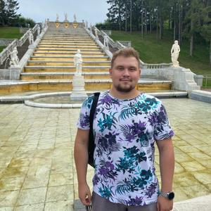 Парни в Томске: Алексей, 26 - ищет девушку из Томска