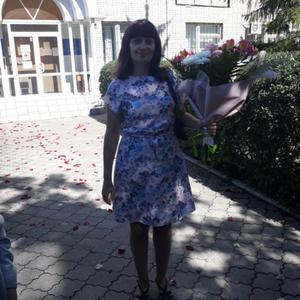 Девушки в Сумы (Украина): Ирина, 40 - ищет парня из Сумы (Украина)
