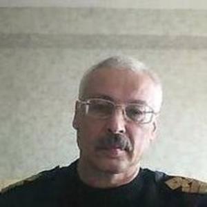 Игорь, 47 лет, Мурманск