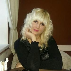 Девушки в Николаеве (Украина): Елена, 42 - ищет парня из Николаева (Украина)