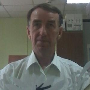 Василий, 57 лет, Новосибирск