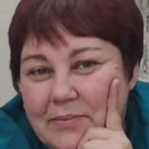Девушки в Ульяновске: Наташа, 49 - ищет парня из Ульяновска