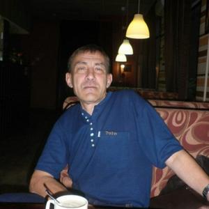 Парни в Челябинске: Вадим, 60 - ищет девушку из Челябинска