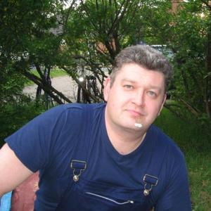 Парни в Донецке: Олег, 53 - ищет девушку из Донецка