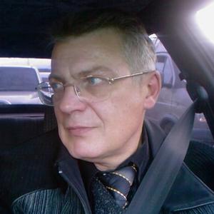 Парни в Санкт-Петербурге: Сергей, 69 - ищет девушку из Санкт-Петербурга