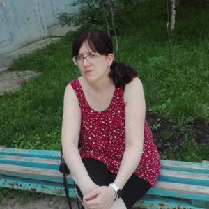 Девушки в Ноябрьске: Ксения, 36 - ищет парня из Ноябрьска