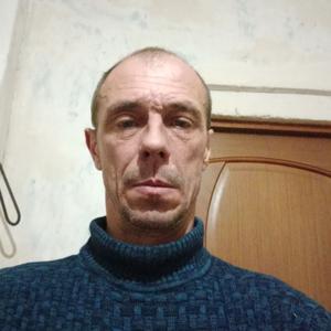 Парни в Крымске: Vladimir, 44 - ищет девушку из Крымска