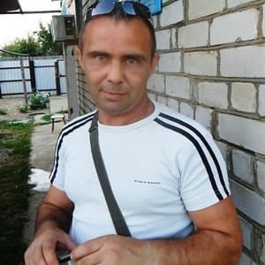 Парни в Волгограде: Александр Дерябин, 53 - ищет девушку из Волгограда