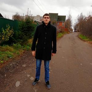Максим, 26 лет, Смоленск