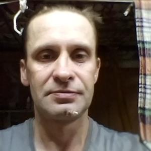 Парни в Сыктывкаре: Defo, 49 - ищет девушку из Сыктывкара