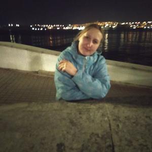 Девушки в Новосибирске: Вера, 43 - ищет парня из Новосибирска