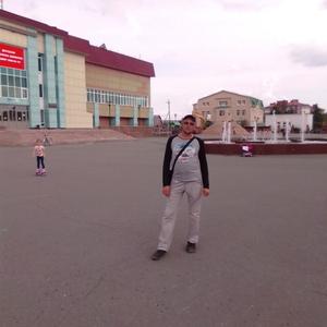 Парни в Омске: Юрий, 45 - ищет девушку из Омска