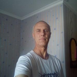 Эдуард Данилов, 54 года, Уссурийск