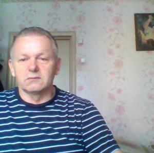 Парни в Новосибирске: Александр, 67 - ищет девушку из Новосибирска