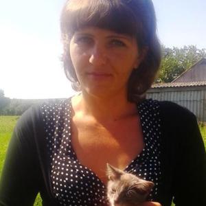 Девушки в Саяногорске: Валентина, 43 - ищет парня из Саяногорска