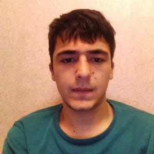 Парни в Томске: Эдуард, 26 - ищет девушку из Томска