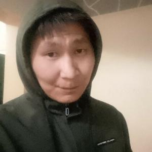 Парни в Якутске: Тимур, 33 - ищет девушку из Якутска