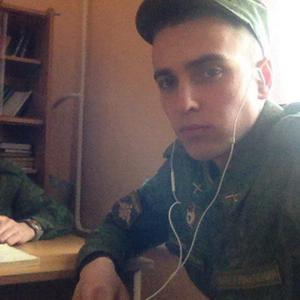 Парни в Сургуте (Ханты-Мансийский АО): Иван Петров, 28 - ищет девушку из Сургута (Ханты-Мансийский АО)